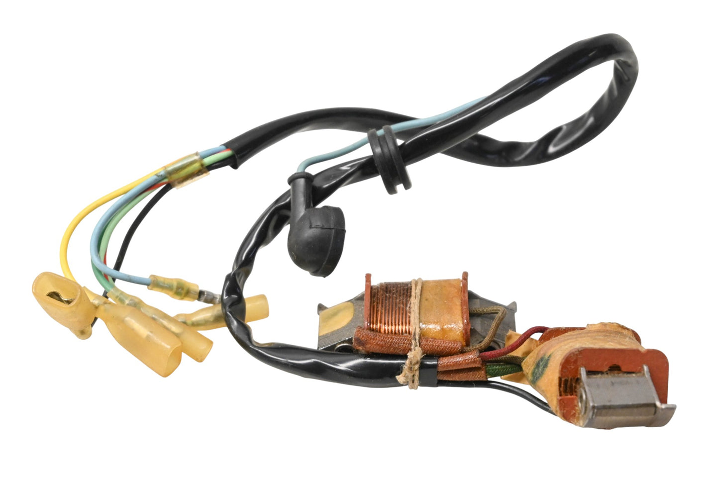 New OEM Yamaha 314-81313-10-00 Lighting Coil 1 NOS