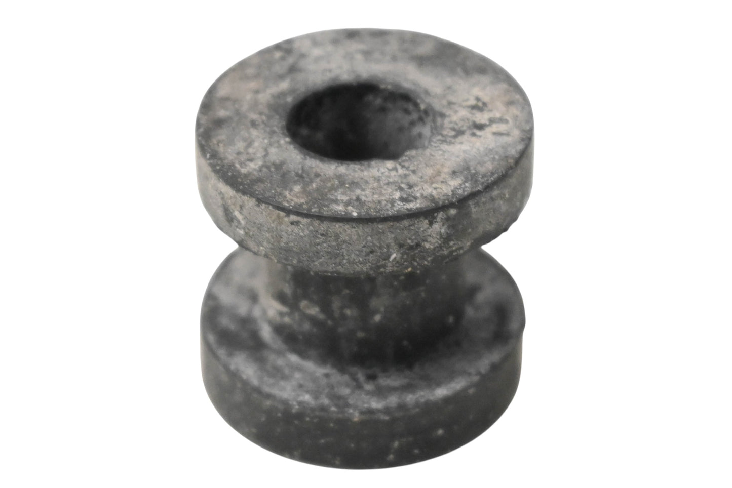 New OEM Yamaha 90480-15W02-00 Grommet NOS