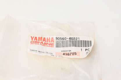 New OEM Yamaha 90560-40221-00 Spacer NOS