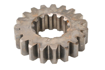 New OEM Yamaha 5SL-17121-00-00 2nd Pinion Gear NOS