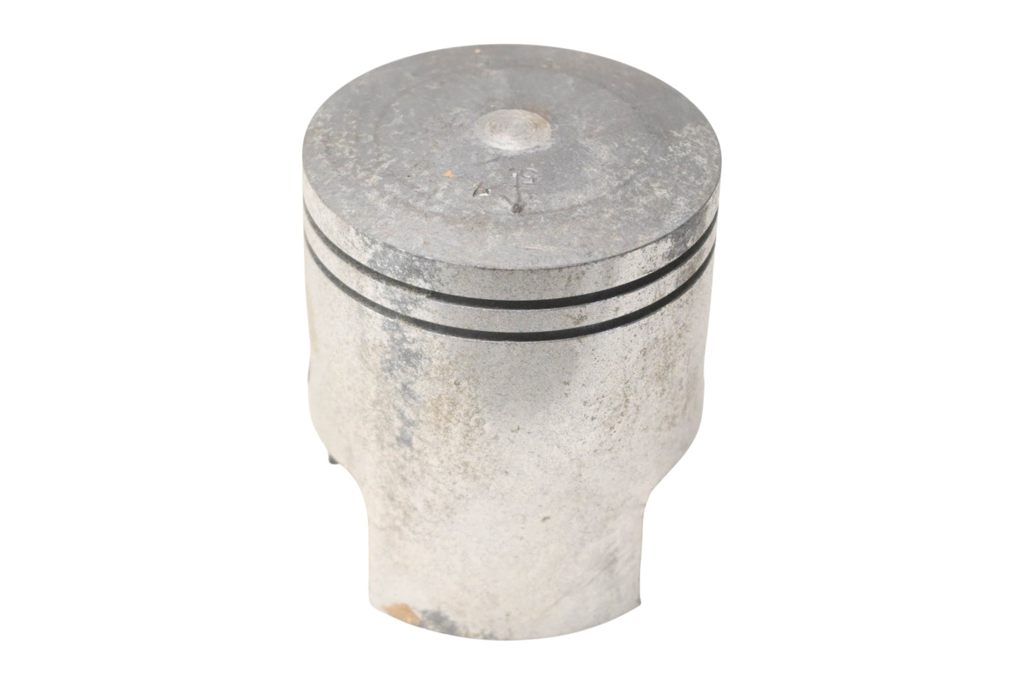 New OEM Yamaha 156-11631-00-96 Piston NOS