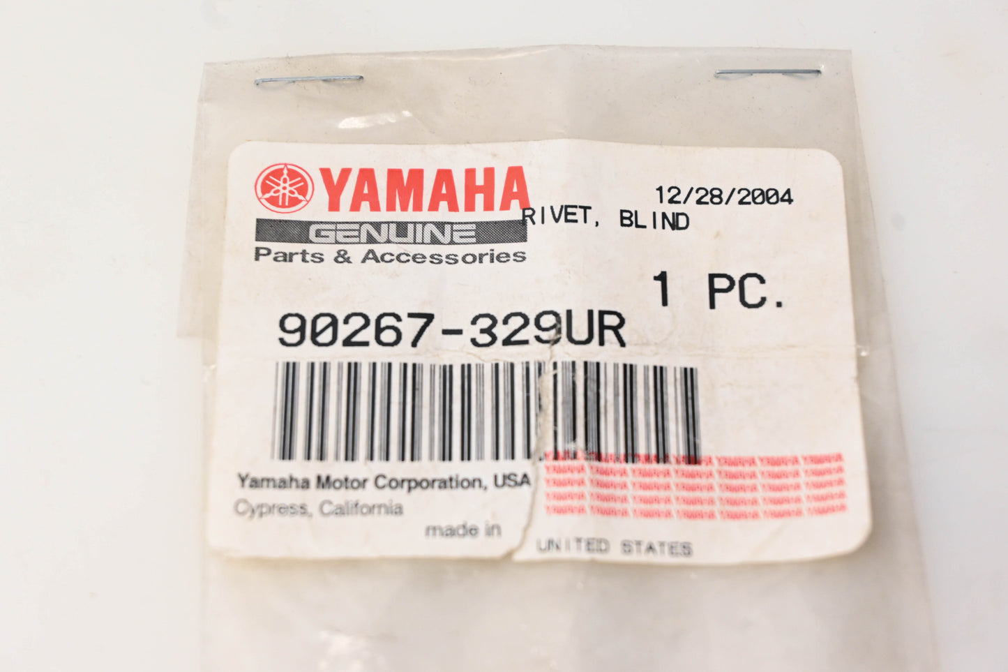 New OEM Yamaha 90267-329UR-00 Blind Rivet NOS