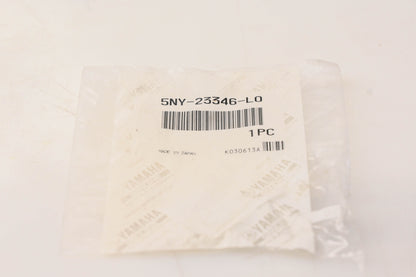New OEM Yamaha 5NY-23346-L0-00 Bolt NOS