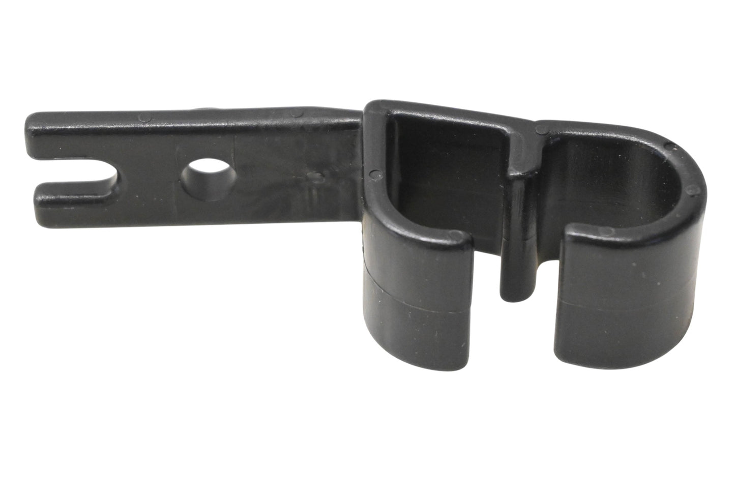 New OEM Yamaha 6E5-24367-01-00 Clamp Fuel Pipe NOS