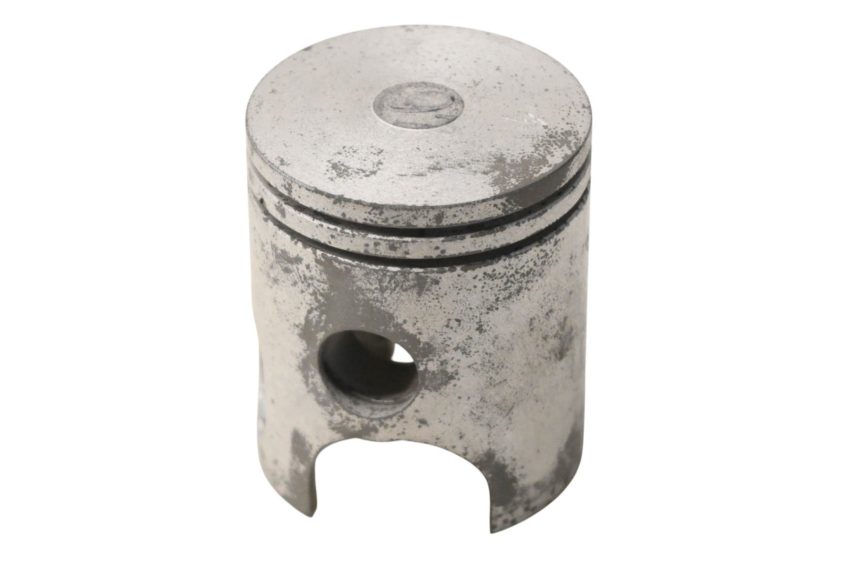 New OEM Yamaha 3T2-11631-01-97 Piston NOS