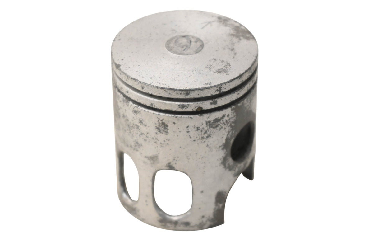 New OEM Yamaha 3T2-11631-01-97 Piston NOS
