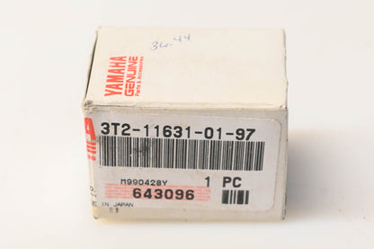 New OEM Yamaha 3T2-11631-01-97 Piston NOS