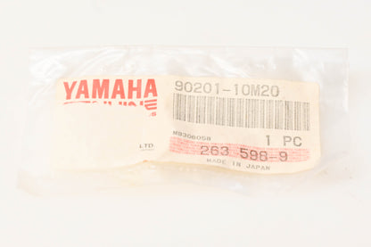 New OEM Yamaha 90201-10M20-00 Plate Washer NOS