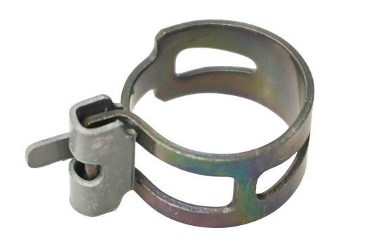 New OEM Yamaha 90467-14057-00 Clip NOS