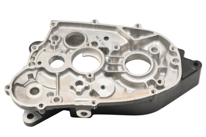 New OEM Yamaha 437-15121-02-00, 3R3-14452-00-00 Crankcase NOS