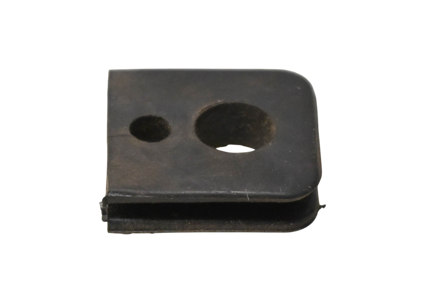 New OEM Yamaha 248-E3174-00-00 Oil Pipe Holder NOS