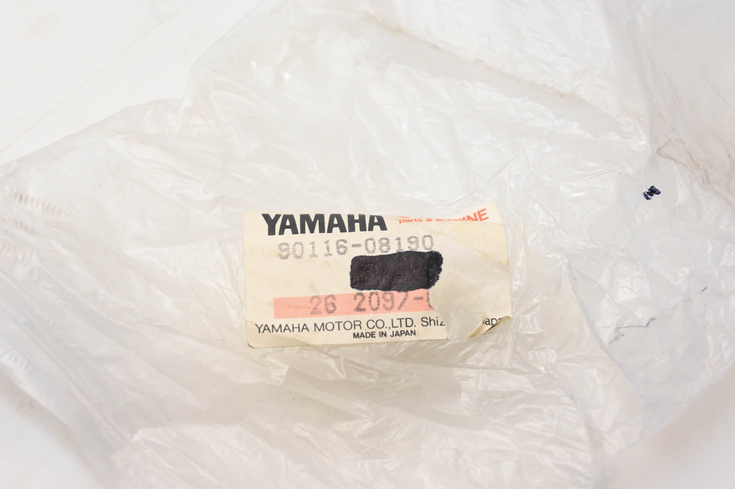 New OEM Yamaha 90116-08190-00 Cylinder Stud Bolt NOS