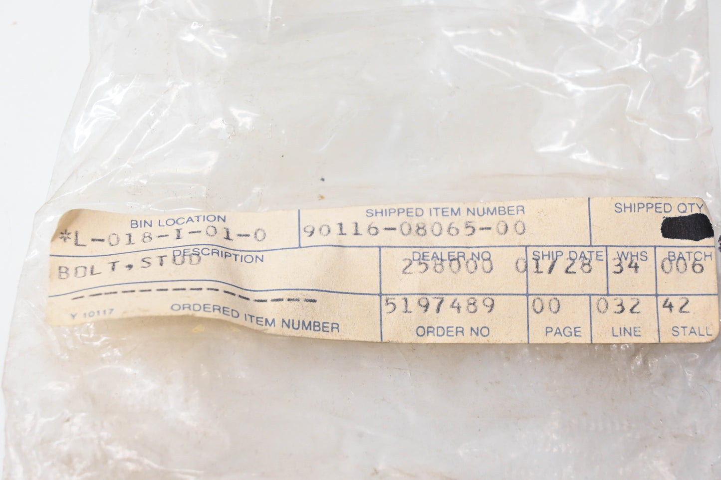 New OEM Yamaha 90116-08065-00 Stud Bolt NOS