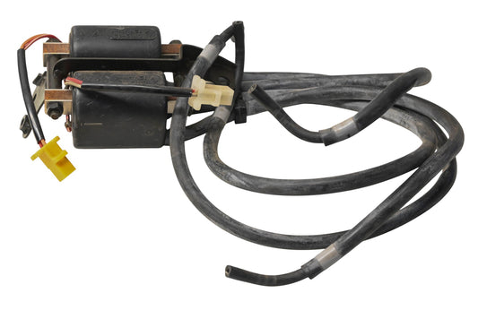New OEM Yamaha 2GH-82310-00-00, 2GH-82320-10-00 Ignition Coil Assembly NOS