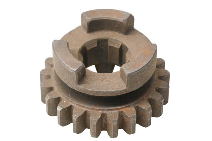 New OEM Suzuki 24231-46000 Third Drive Gear NOS