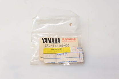 New OEM Yamaha 17L-14104-00-00 Air Screw Set NOS