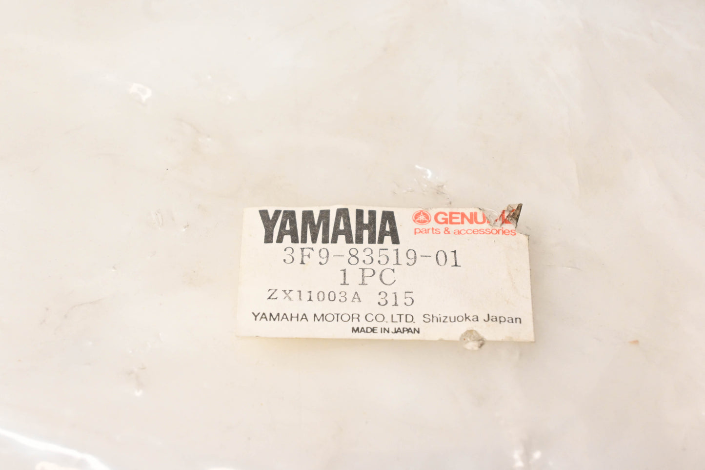 New OEM Yamaha 3F9-83519-01-00 Speedometer Tachometer Bracket NOS