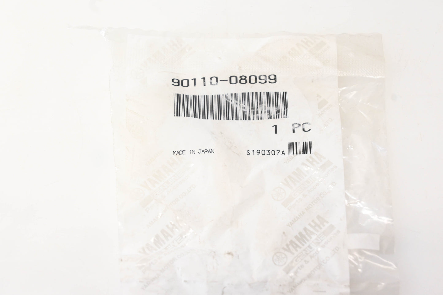 New OEM Yamaha 90110-08099-00 Hexagon Socket Head Bolt NOS
