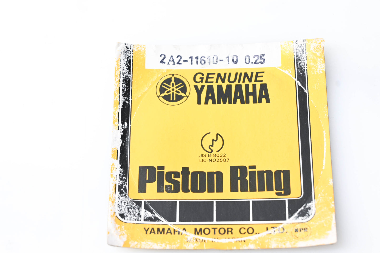 New OEM Yamaha 2A2-11610-10-00 Piston Ring Kit NOS