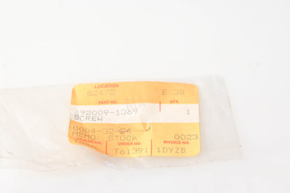 New OEM Kawasaki 92009-1369 Screw NOS