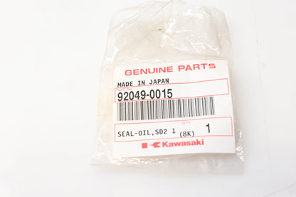 New OEM Kawasaki 92049-0015 Oil Seal NOS