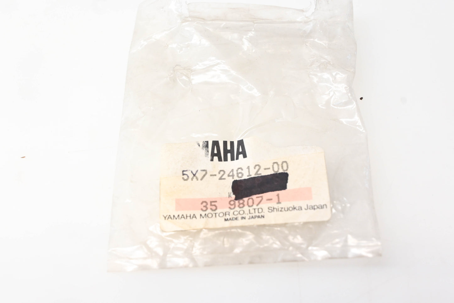 New OEM Yamaha 5X7-24612-00-00 Gasket Cap NOS