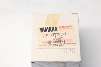 New OEM Yamaha 11H-13596-02-00 Carburetor Joint Boot NOS