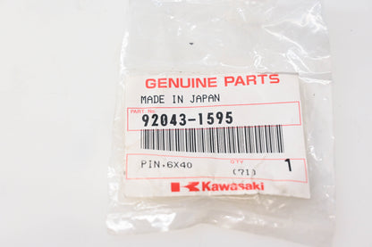 New OEM Kawasaki 92043-1595 Pin NOS