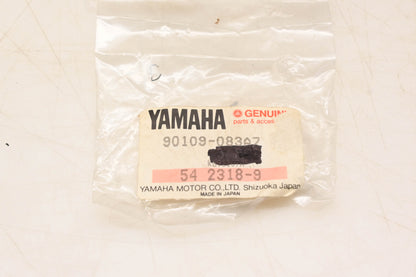 New OEM Yamaha 90109-083A7-00 Bolts Qty 2 NOS