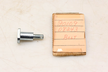 New OEM Yamaha 90109-08243-00 Bolt NOS