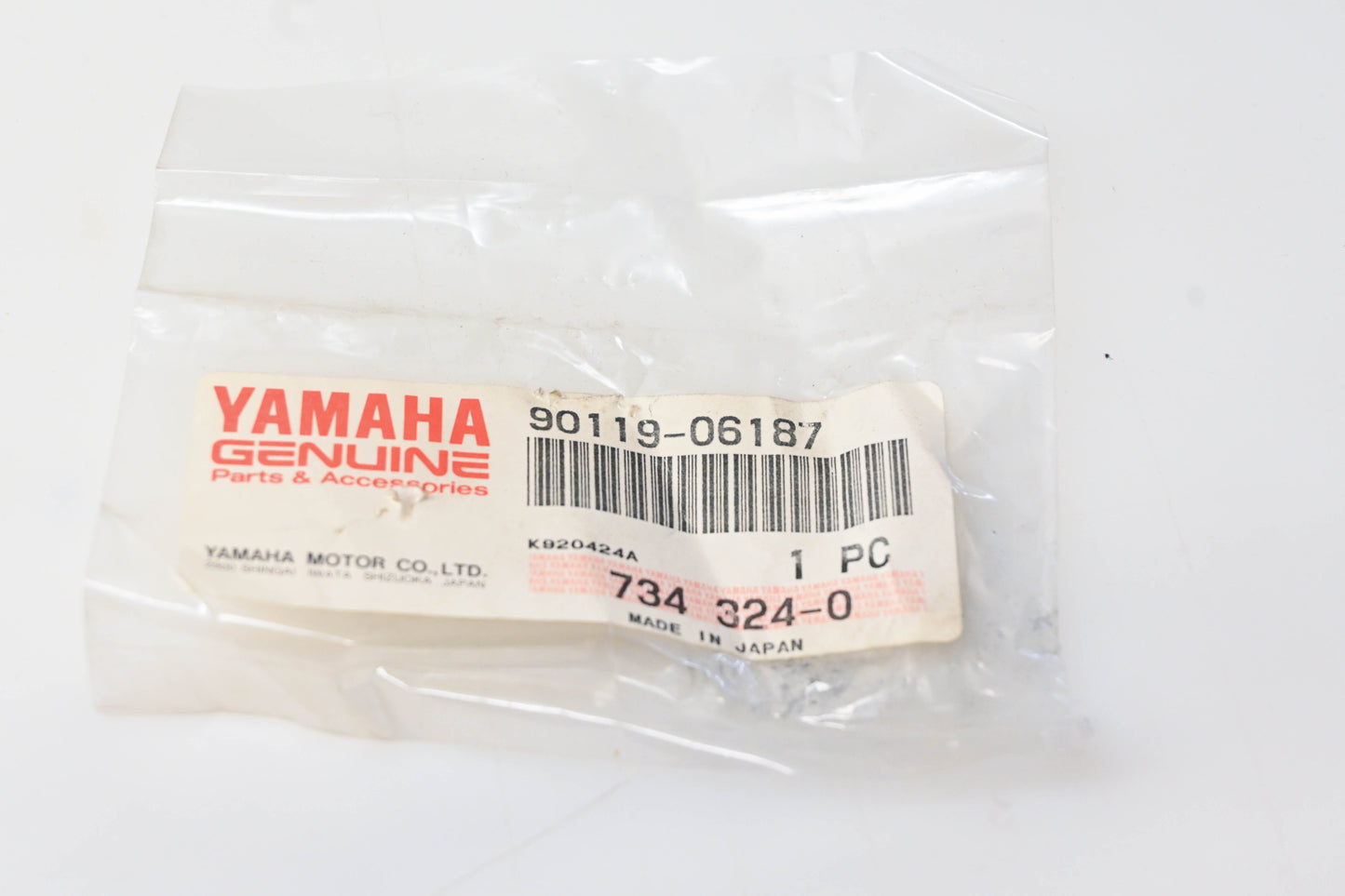 New OEM Yamaha 90119-06187-00 Bolt With Washer NOS