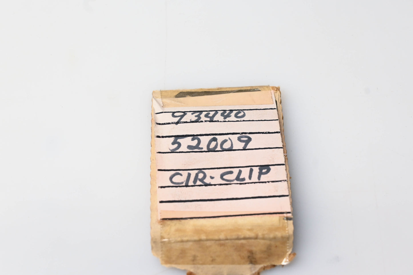 New OEM Yamaha 93440-52009-00 Outer Circlip NOS