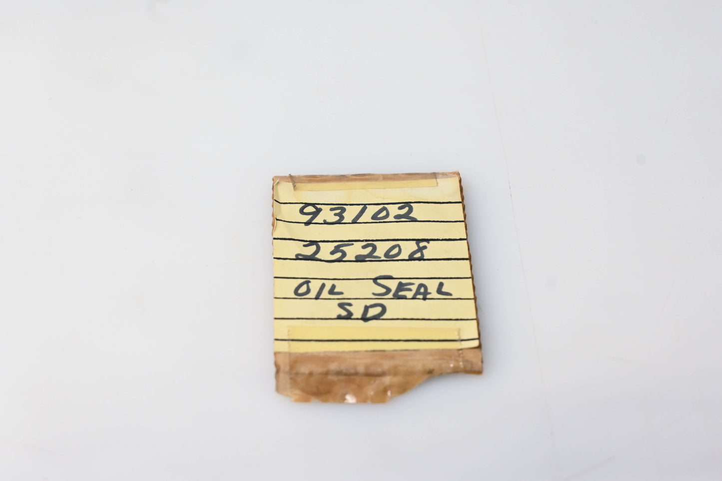 New OEM Yamaha 93102-25208-00 Oil Seal NOS