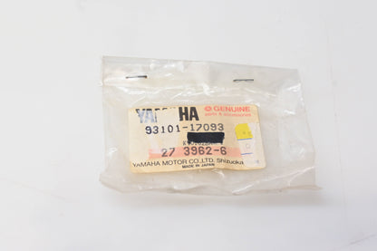New OEM Yamaha 93101-17093-00 Transmission Oil Seal NOS