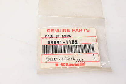 New OEM Kawasaki 59091-1102 Throttle Pulley NOS