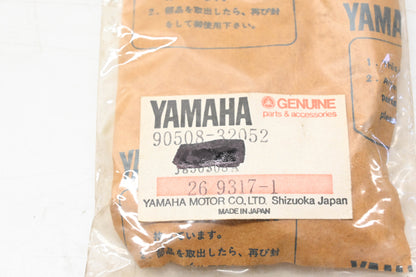 New OEM Yamaha 90508-32052-00 Shift Torsion Spring NOS