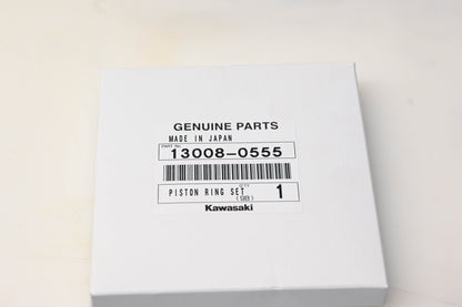 New OEM Kawasaki 13008-0555 Piston Ring Kit NOS