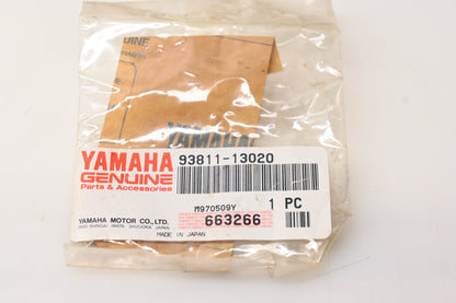 New OEM Yamaha 93811-13020-00 Front Sprocket NOS