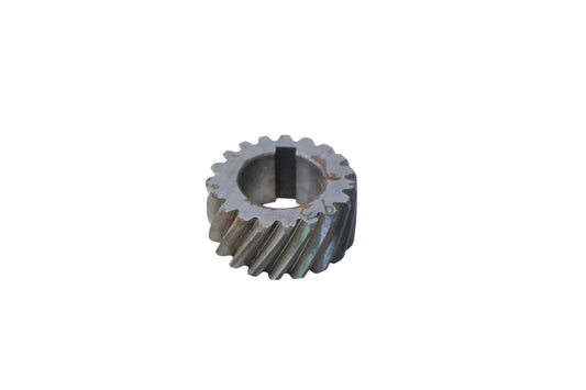 New OEM Yamaha 401-16111-00-00 Primary Drive Gear NOS