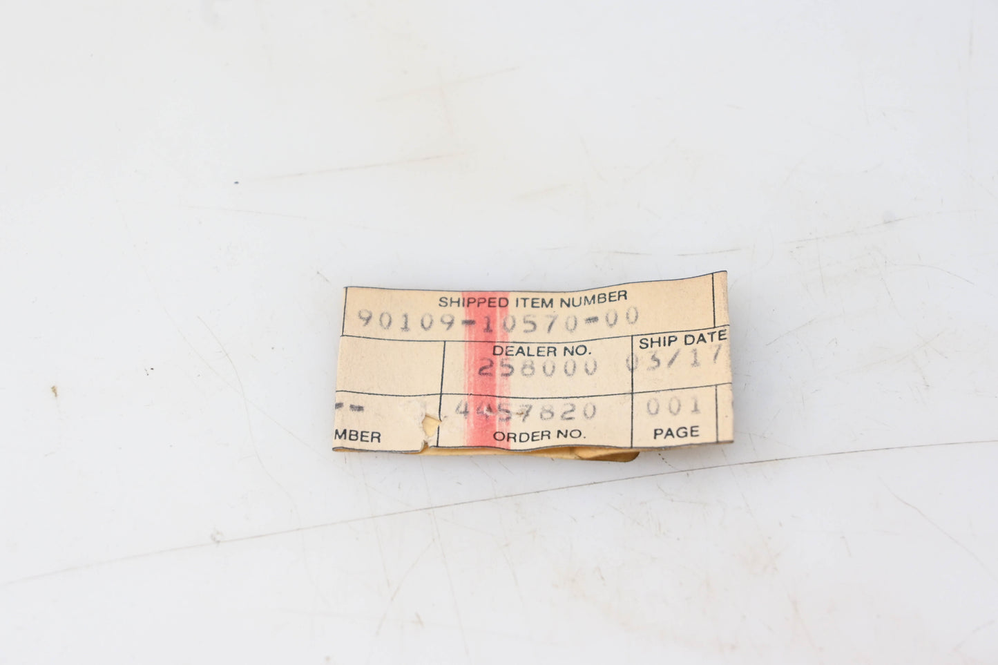 New OEM Yamaha 90109-10570-00 Bolt NOS