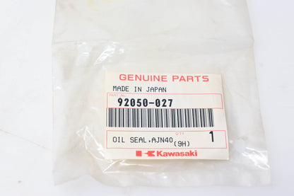 New OEM Kawasaki 92050-027 Oil Seal NOS