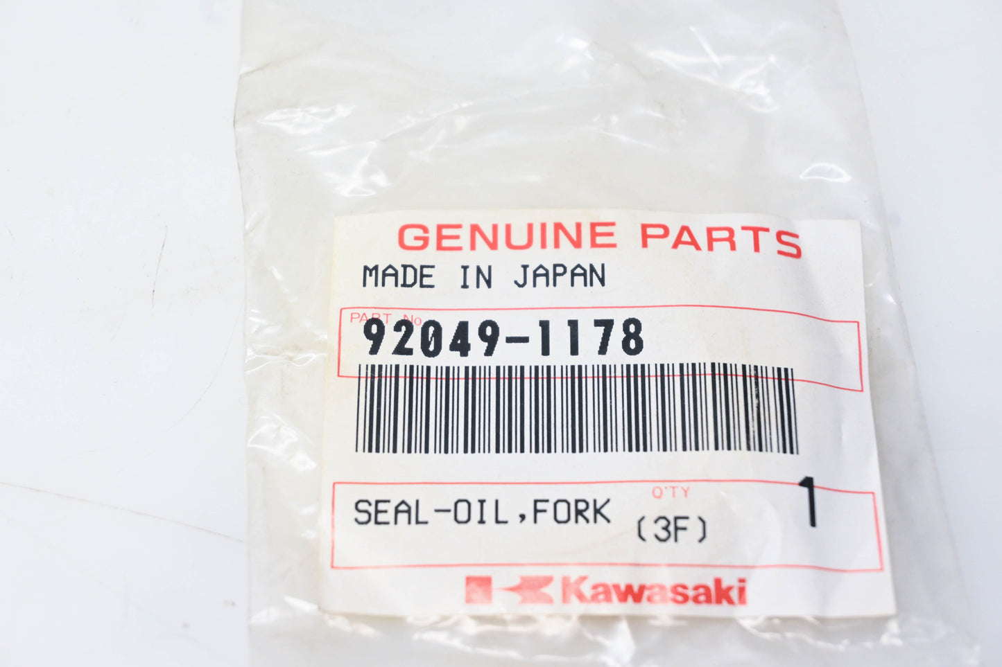 New OEM Kawasaki 92049-1178 Oil Seal NOS