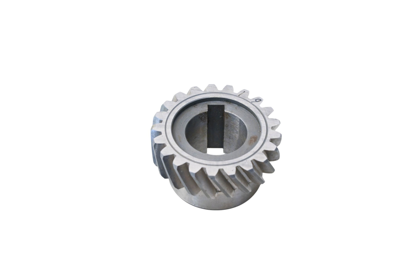 New OEM Yamaha 280-16111-01-00 Primary Drive Gear NOS