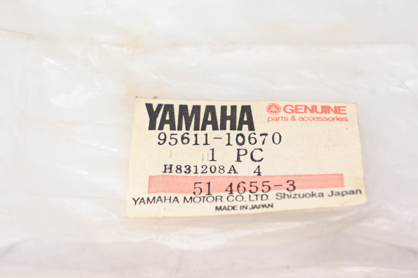 New OEM Yamaha 95611-10670-00 Stud NOS