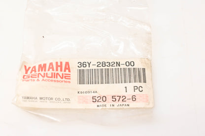 Yamaha 36Y-2832N-00-00 Protector 2 NOS