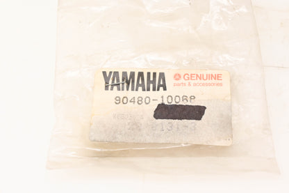 Yamaha 90480-10068-00 Grommet NOS