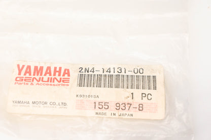 Yamaha 2N4-14131-00-00 Throttle Spring Valve NOS