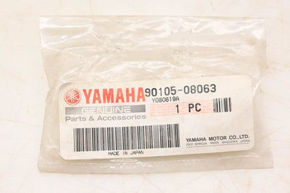 New OEM Yamaha 90105-08063-00 Bolt Flange NOS