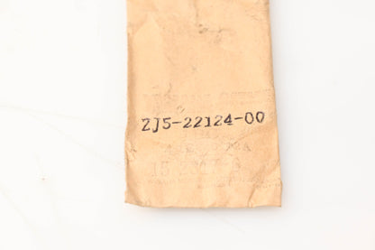 Yamaha 215-22124-00-00 Collar NOS