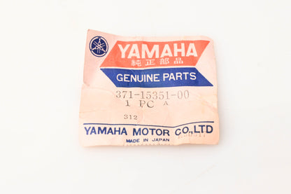 Yamaha 371-15351-00-00 Screw Plug NOS